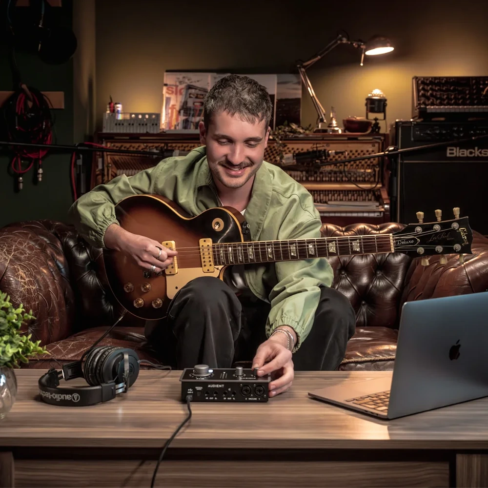 Audient iD14 MKII 10 giriş 6 çıkış USB Ses Kartı