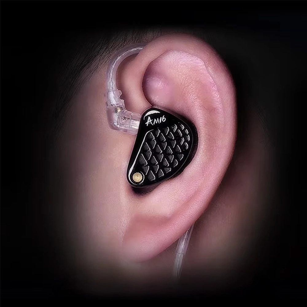 KZ AM16 Balanced Edition Kulağa Takılı Görünüm