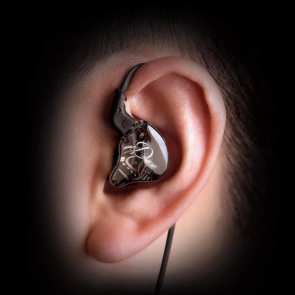 KZ Dawn Kulağa Takılı Görünüm