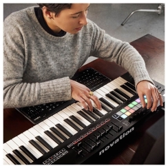 Novation Launchkey 49 MK3 Midi Klavye - 7