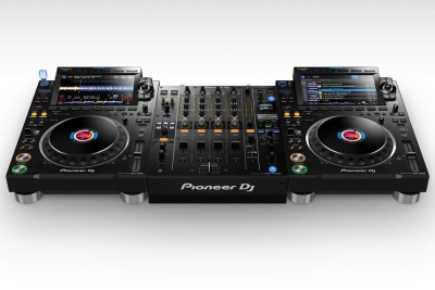 Pioneer DJ Cdj-3000 + Djm-900NXS2 Setup - 1