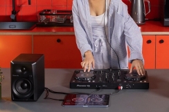 Pioneer DJ DDJ-FLX4 White DJ Başlangıç Seti - 9