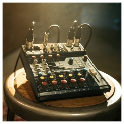 Soundcraft Notepad 8FX 8 Kanal Efektli Analog Deck Mikser - 8