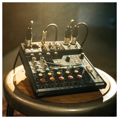 Soundcraft Notepad 8FX 8 Kanal Efektli Analog Deck Mikser - 8
