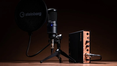 Steinberg UR12 Podcast Starter Pack - 7