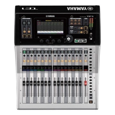 Yamaha TF1 16 Kanal Dijital Mixer - 1